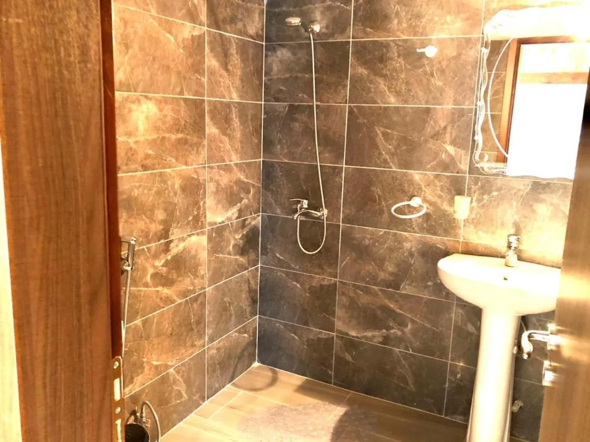 Villa Muzhaqi Nivice  Apartmán Nivice (Vlore)