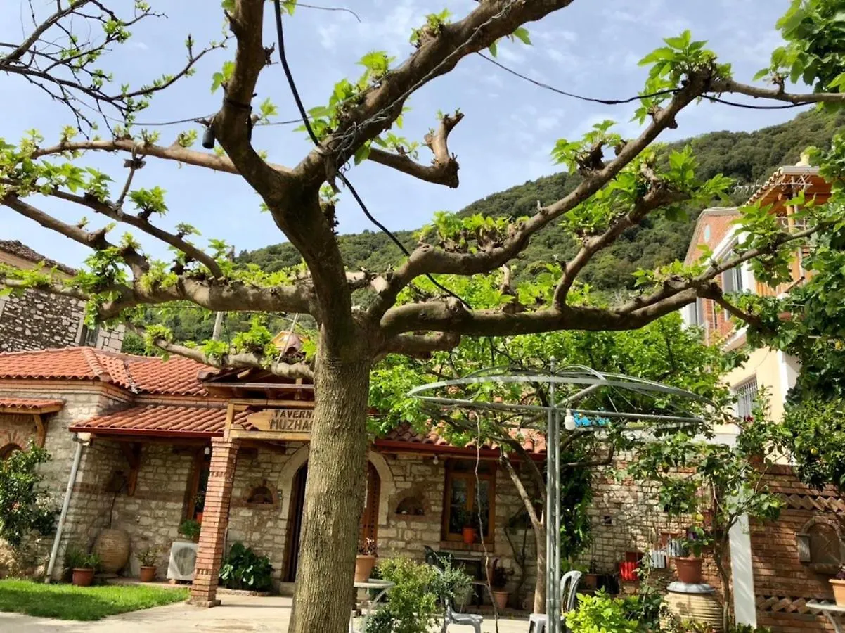 Villa Muzhaqi Nivice Albania