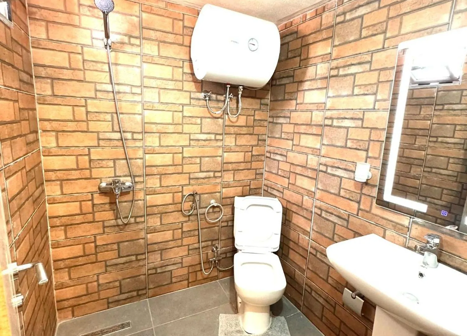 Appartement Villa Muzhaqi Nivice