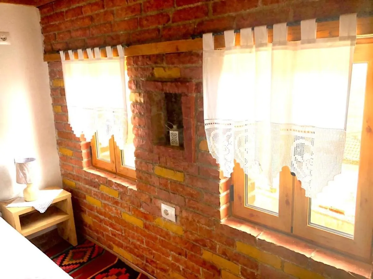 Villa Muzhaqi Nivice 公寓
